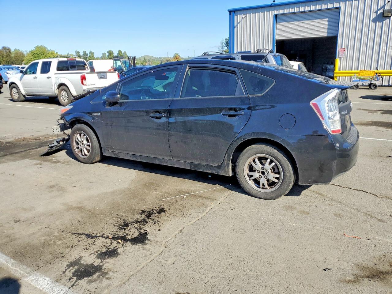 2010 Toyota Prius Iv - Фото 2