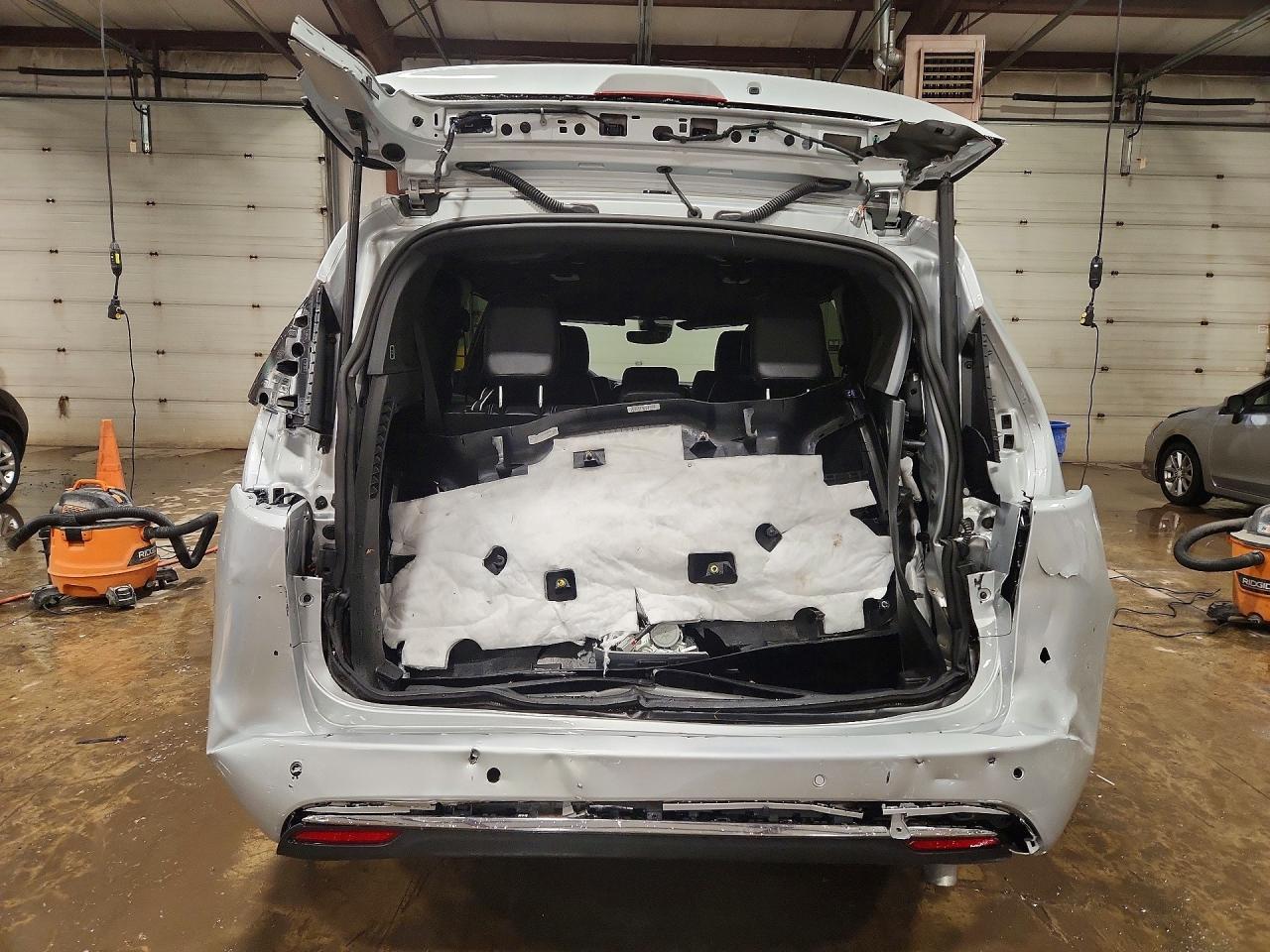 2026 Chrysler Pacifica Select - Фото 6