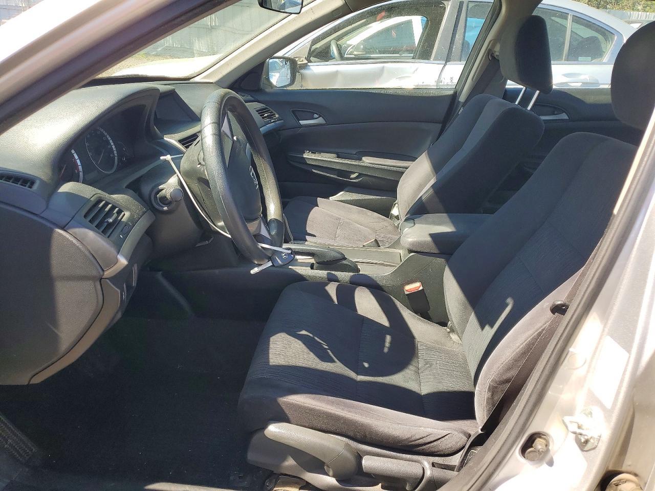 2012 Honda Accord Lx - Image 7