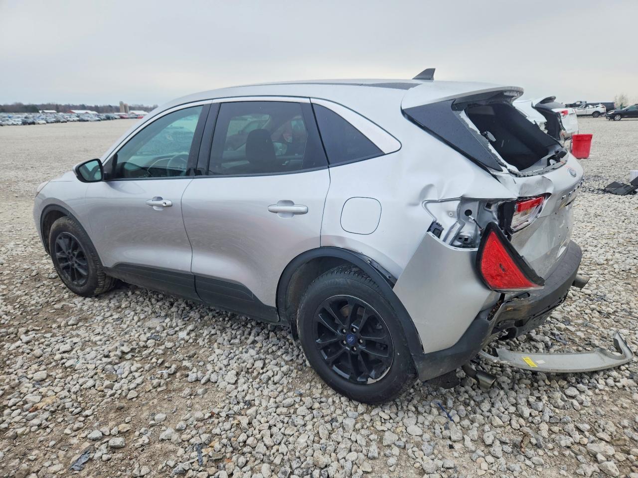 2020 Ford Escape Se - Фото 2