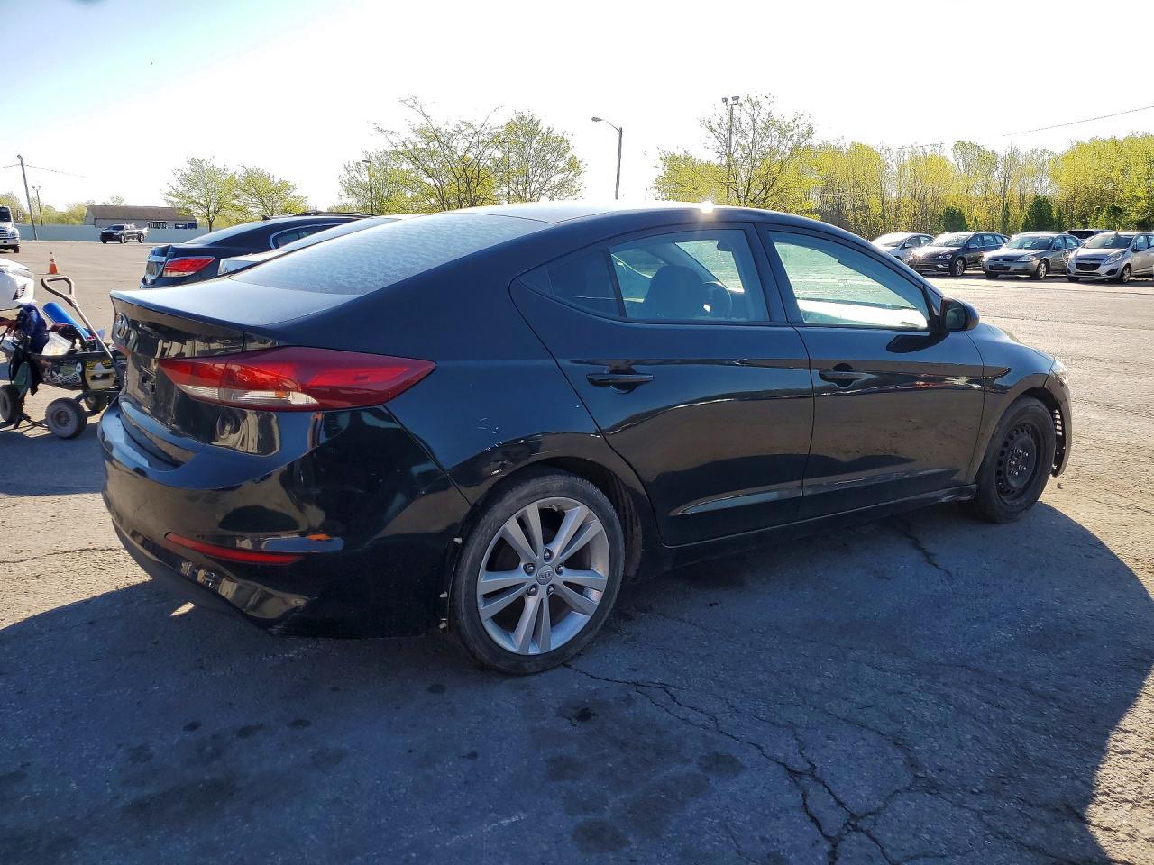 2018 Hyundai Elantra Se - Фото 3