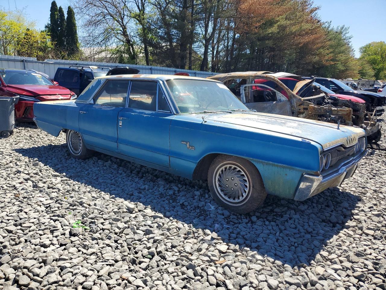 1966 Dodge Monaco - Image 4