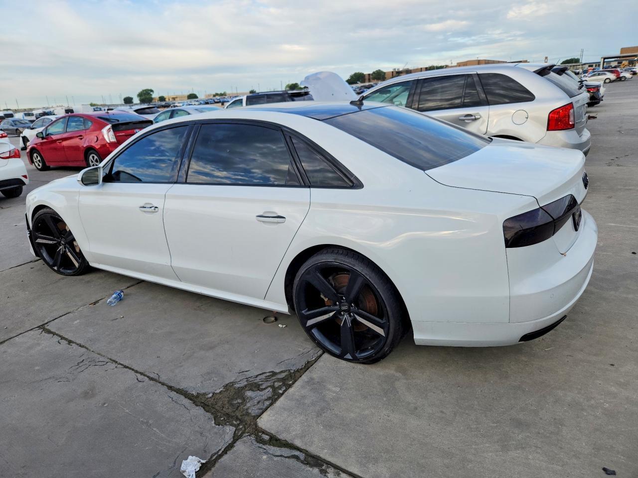 2017 Audi A8 L Quattro - Фото 2