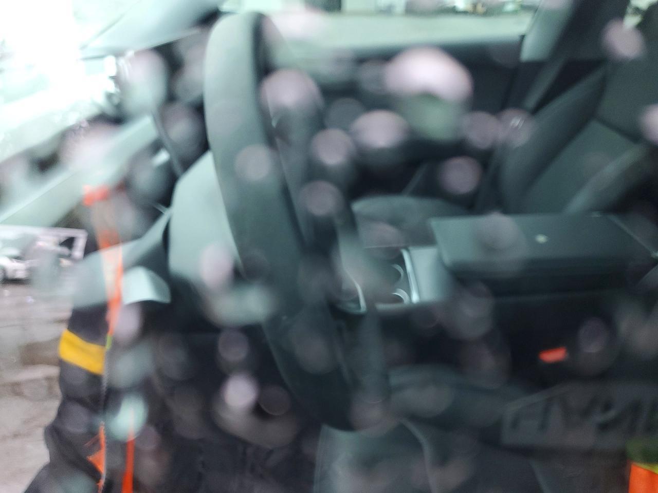 2026 Tesla Model Y - Image 7