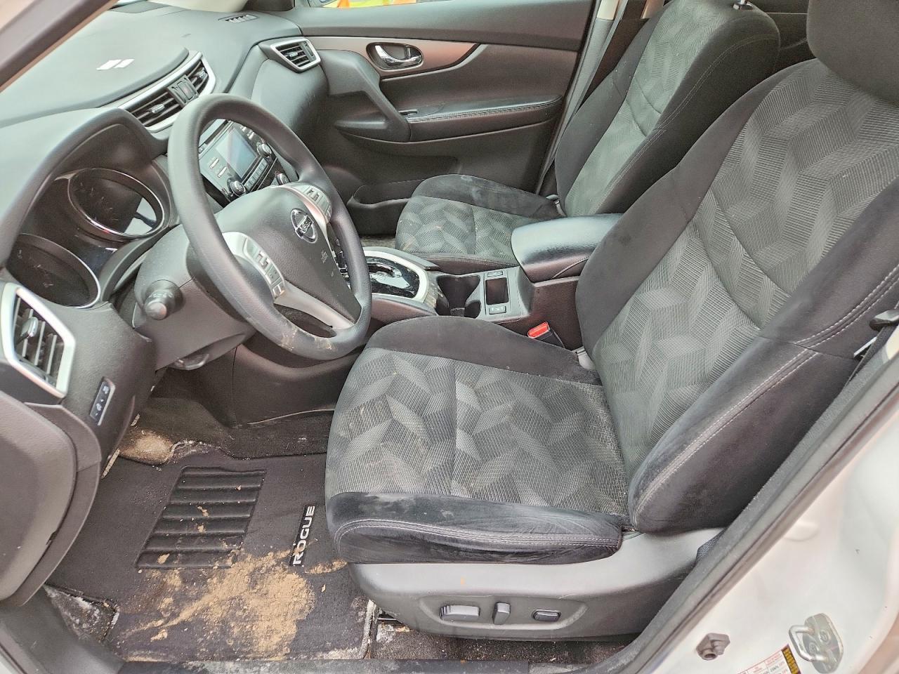 2015 Nissan Rogue S - Image 7
