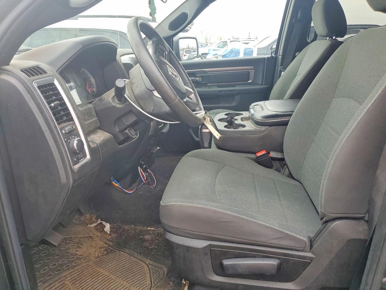 2022 Ram 1500 Classic Slt - Image 7