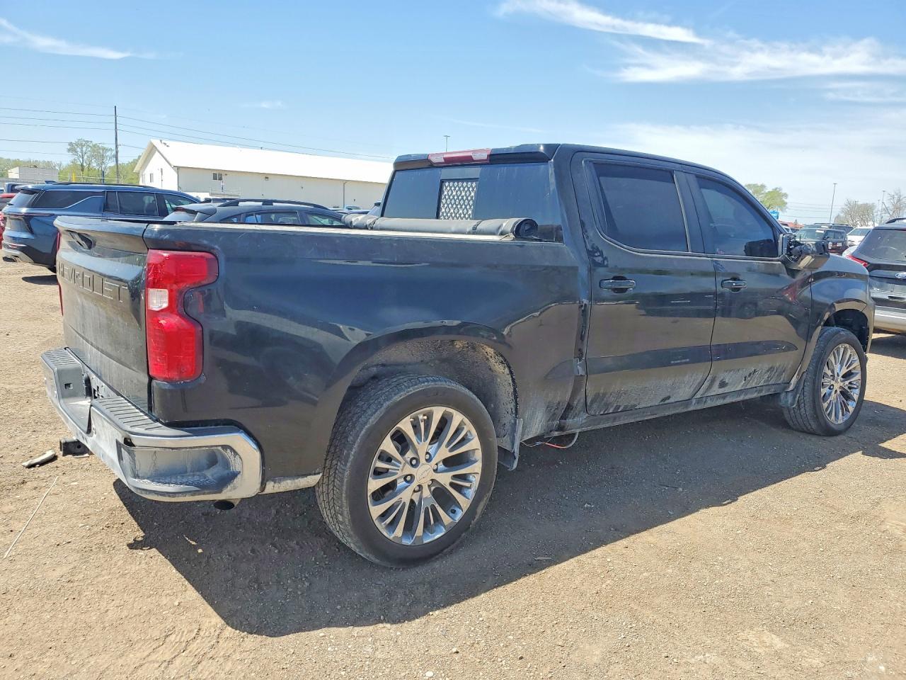 2021 Chevrolet Silverado K1500 Lt - Фото 3