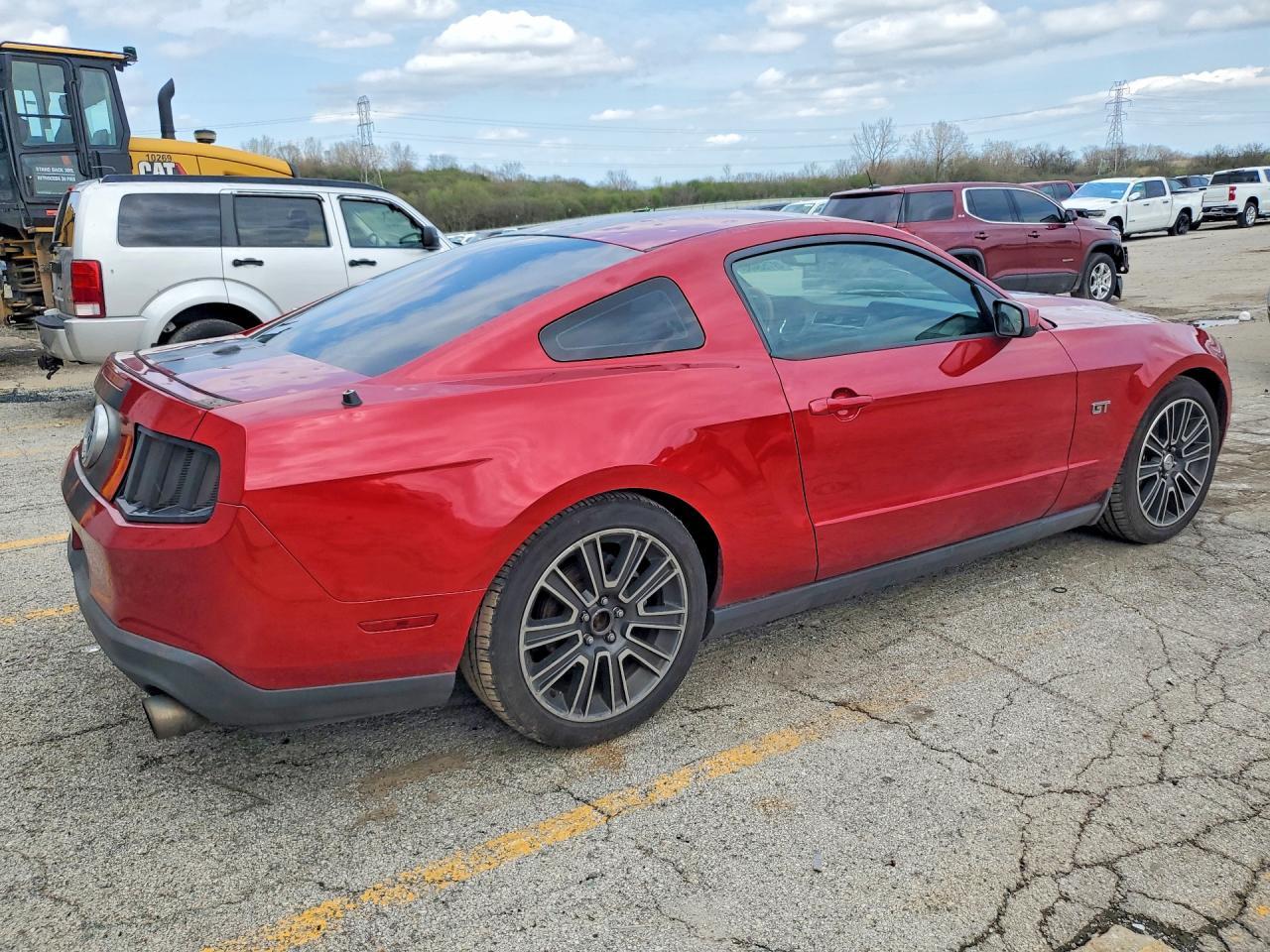 2010 Ford Mustang Gt - Image 3