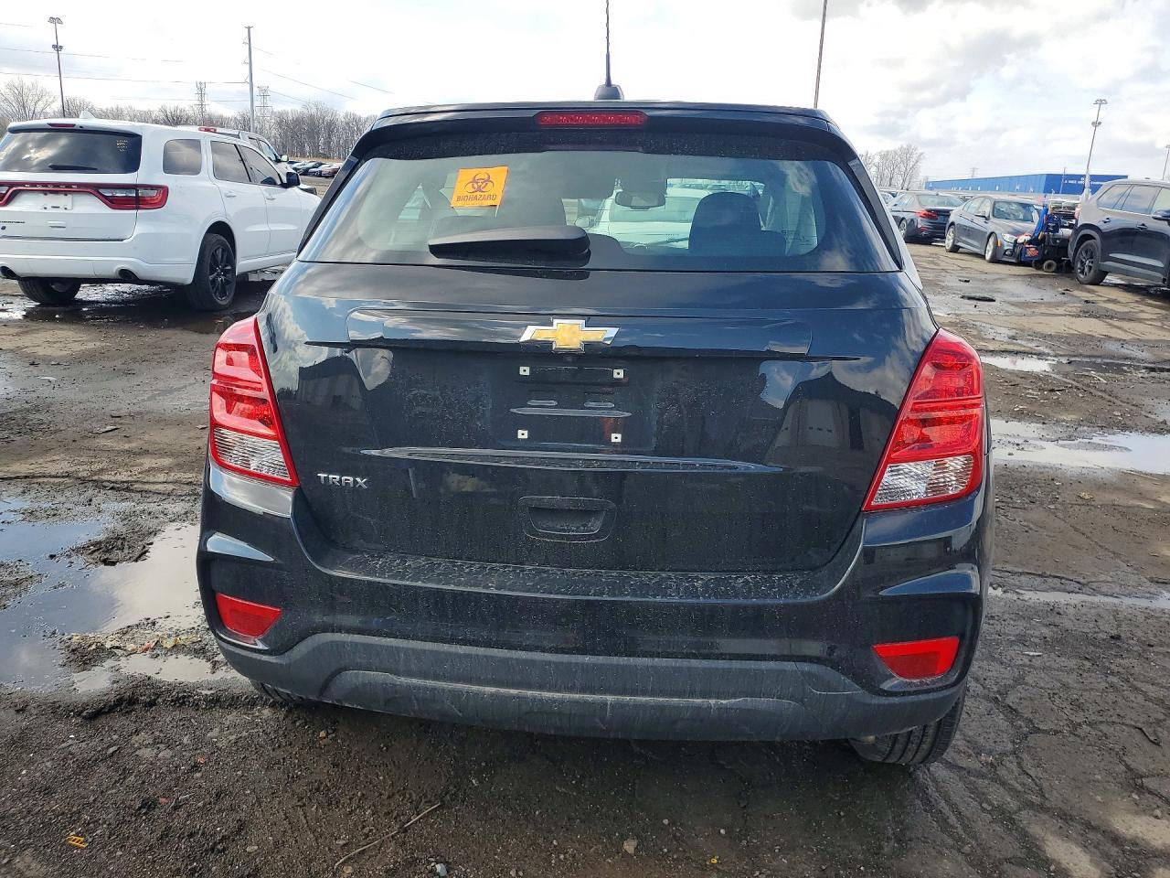 2019 Chevrolet Trax Ls - Image 6