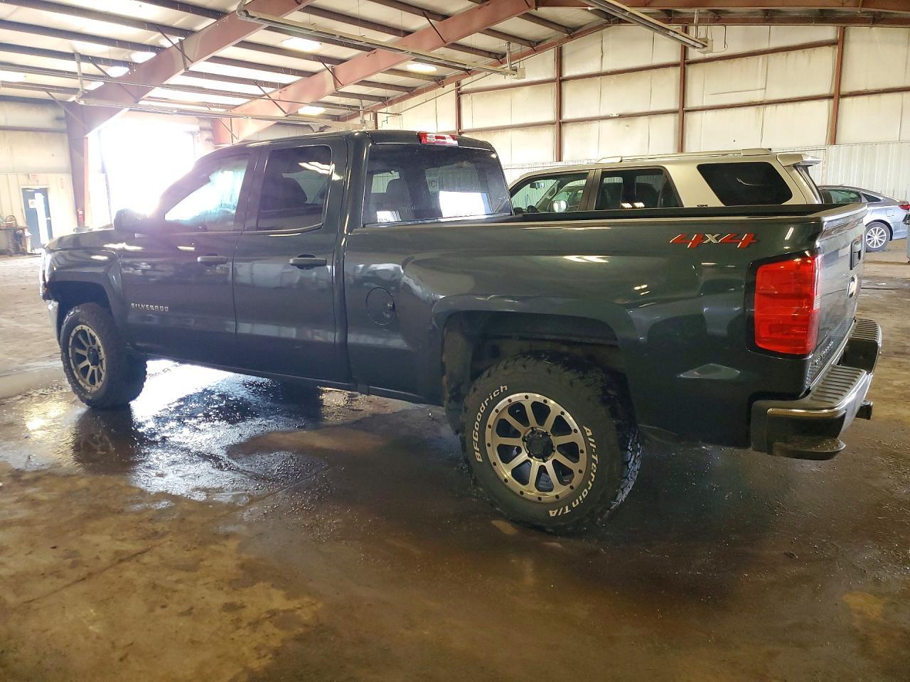 2018 Chevrolet Silverado K1500 - Image 2