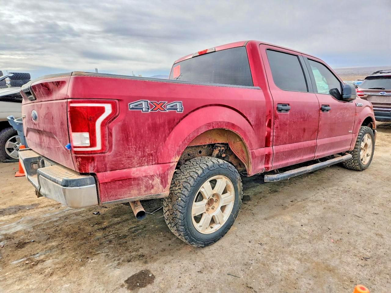 2015 Ford F150 Super Cab - Фото 3