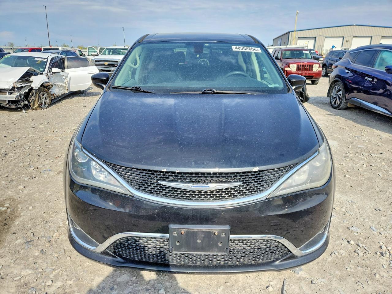2017 Chrysler Pacifica Touring L - Image 5
