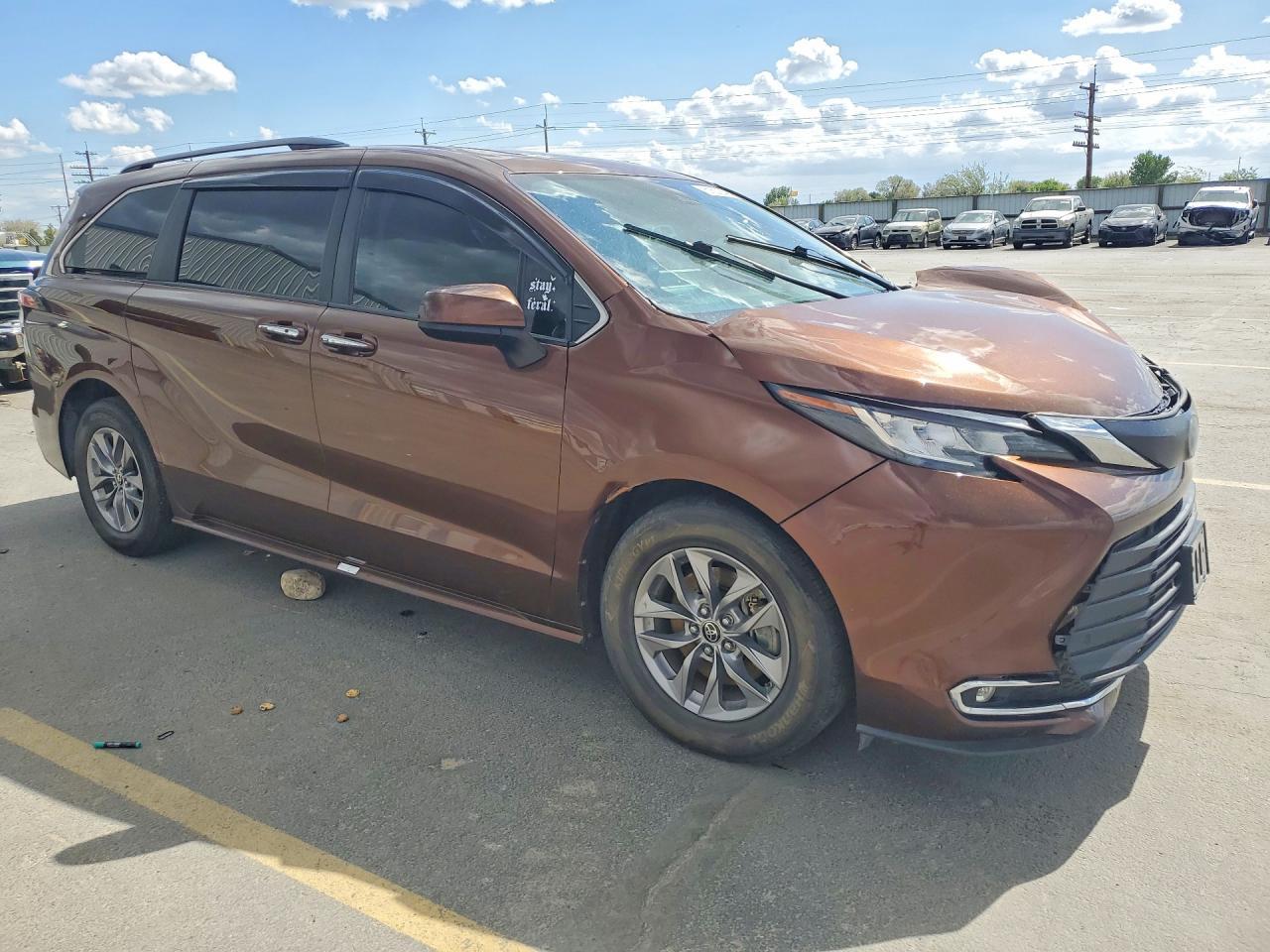 2022 Toyota Sienna Xle - Фото 4