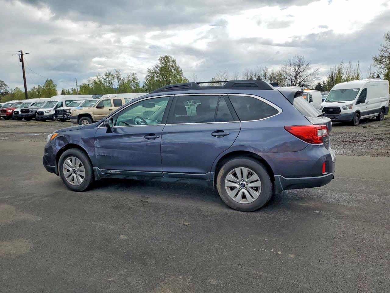 2016 Subaru Outback 2.5I Premium - Image 2