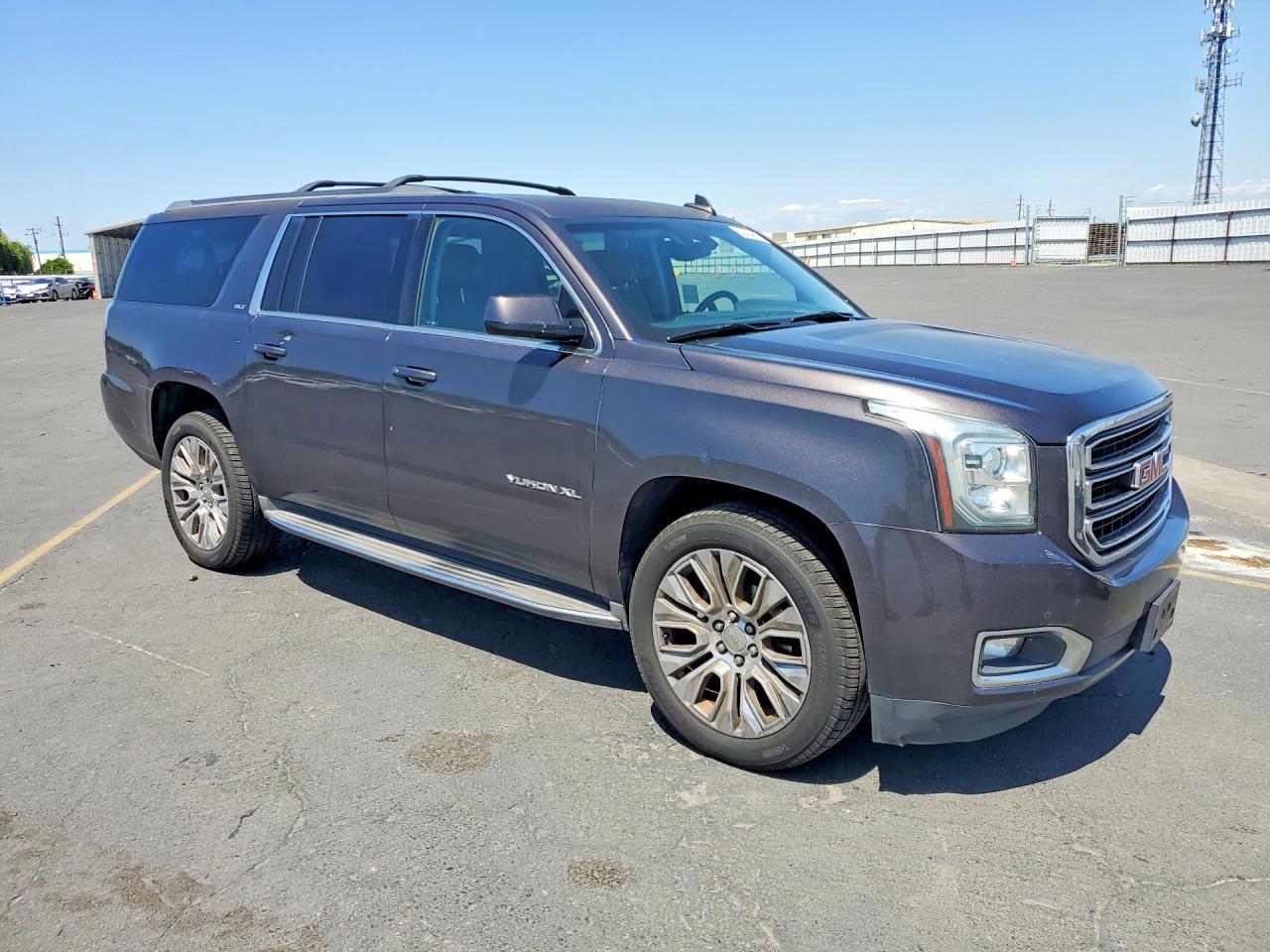 2017 GMC Yukon Xl K1500 Slt - Фото 4