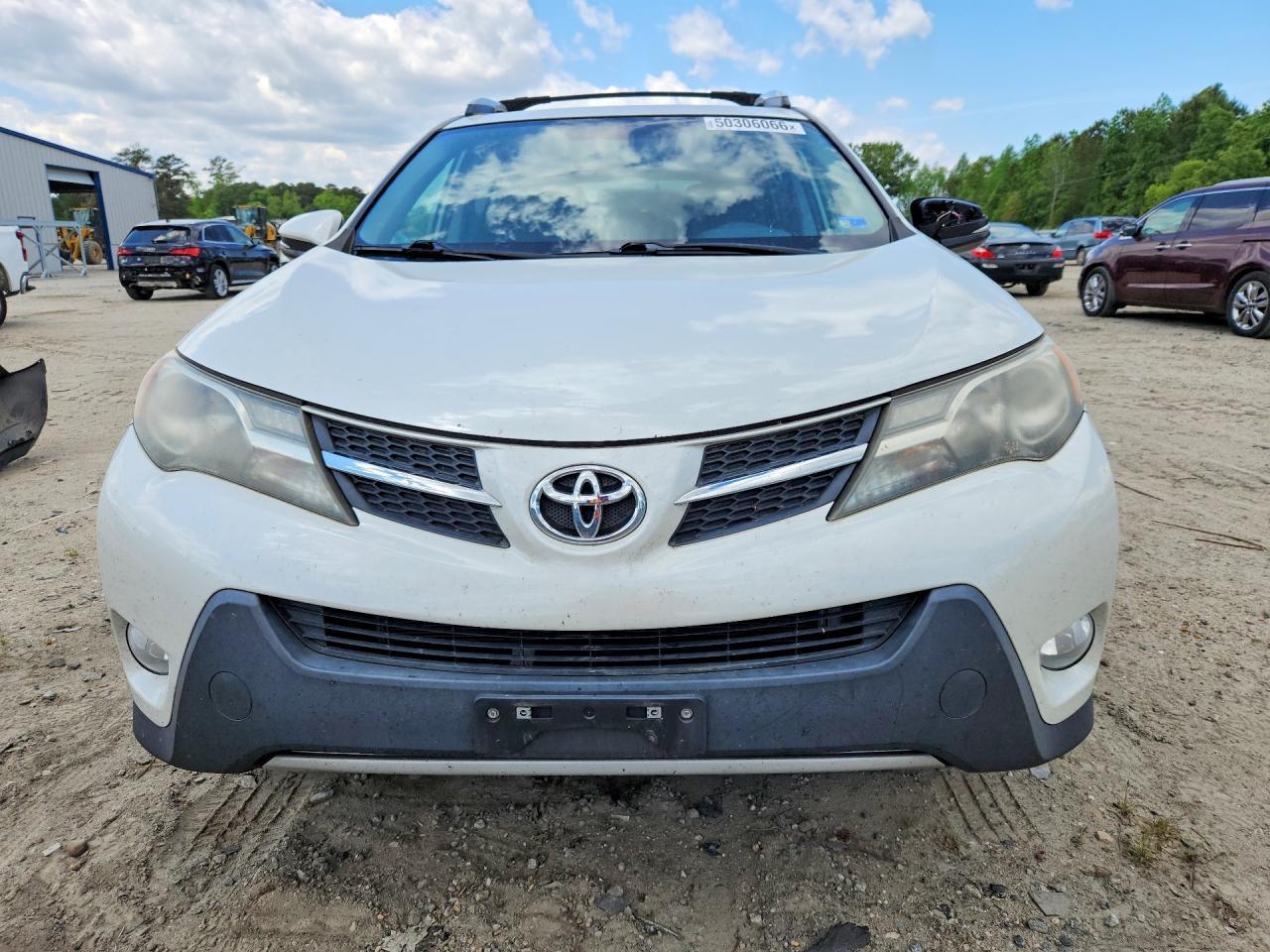 2015 Toyota Rav4 Limited - Фото 5