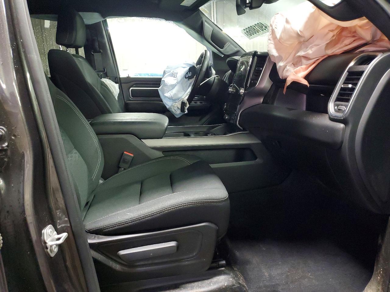 2025 Ram 1500 Big Horn - Image 7