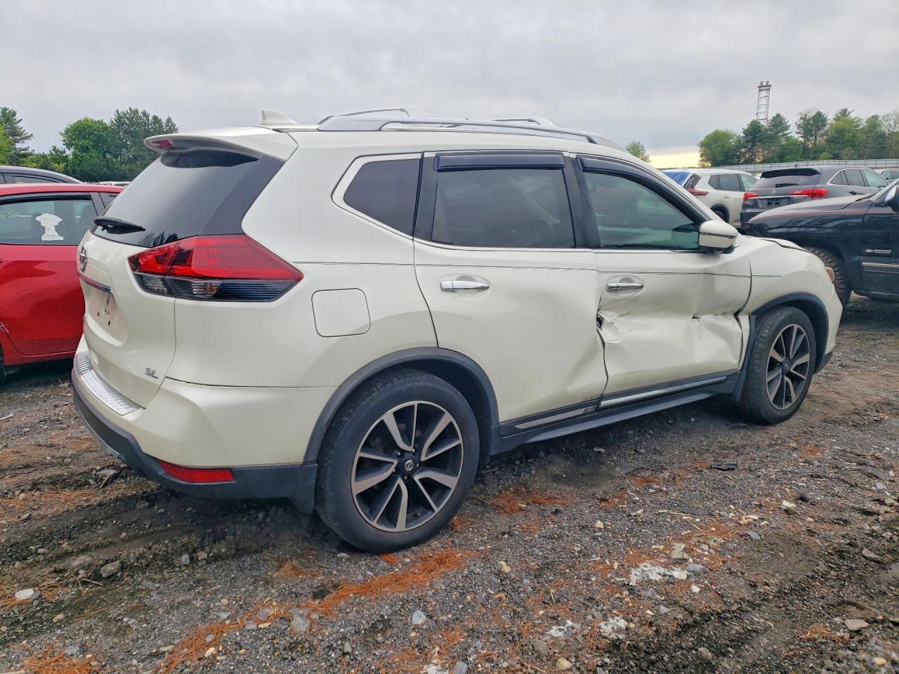 2018 Nissan Rogue Sl - Image 3