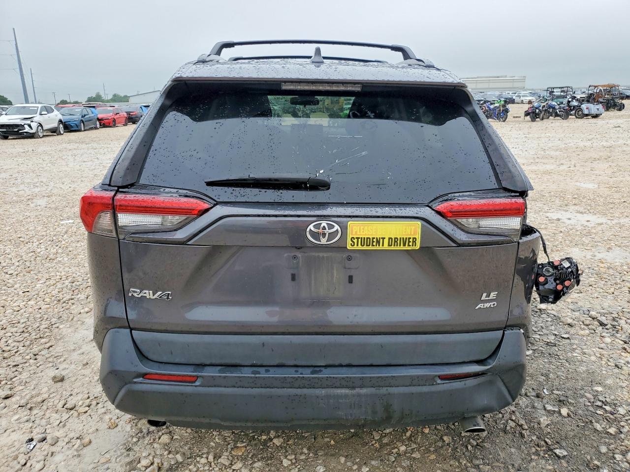 2021 Toyota Rav4 Le - Фото 6