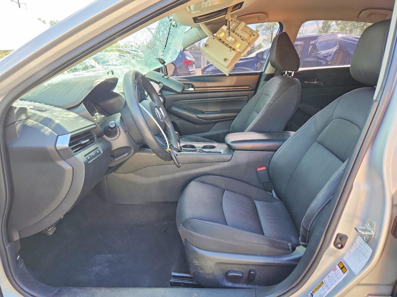 2020 Nissan Altima S - Фото 7
