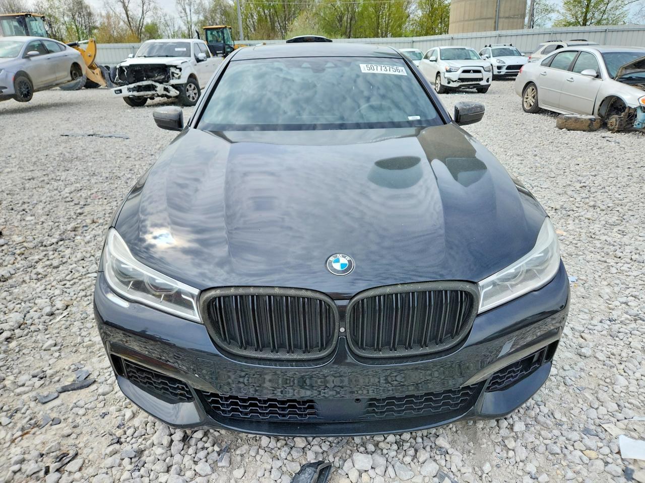 2016 BMW 750 Xi - Image 5