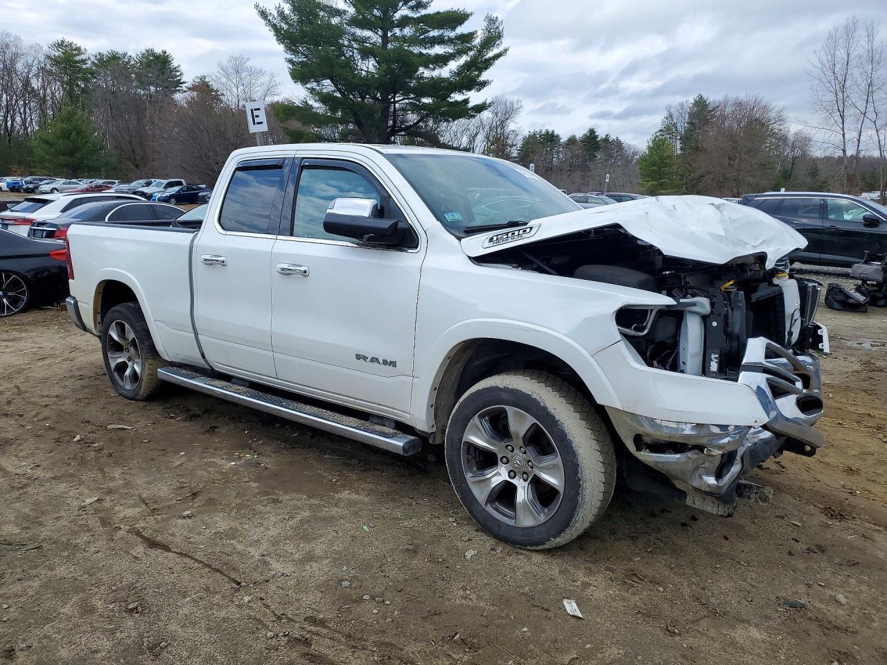 2019 Ram 1500 Laramie - Фото 4