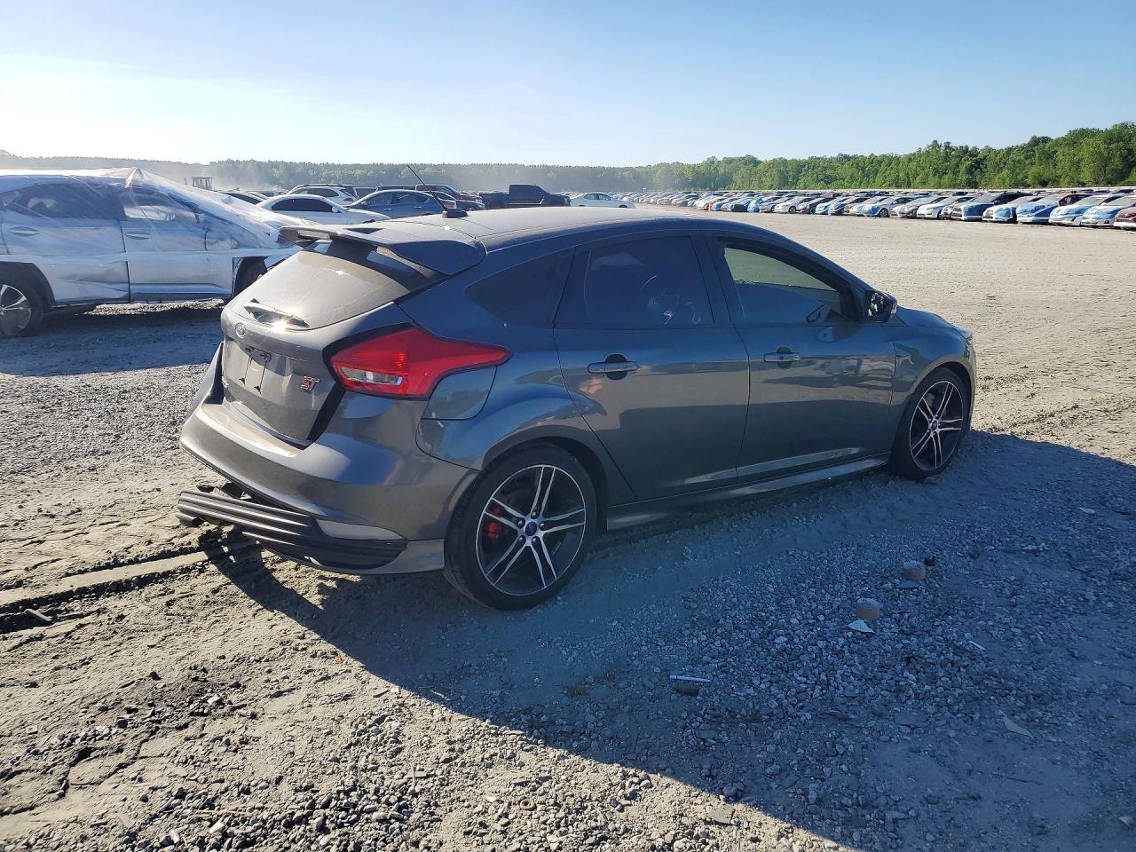 2018 Ford Focus St - Фото 3