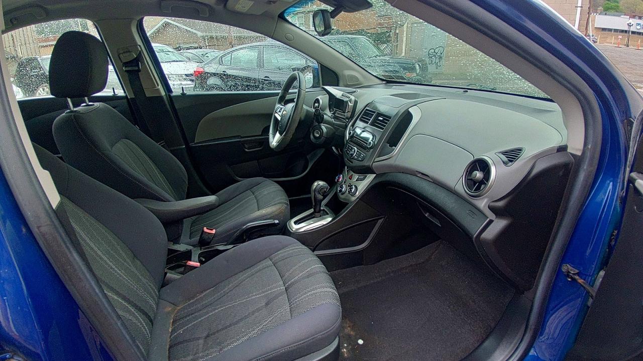 2013 Chevrolet Sonic Lt - Фото 5