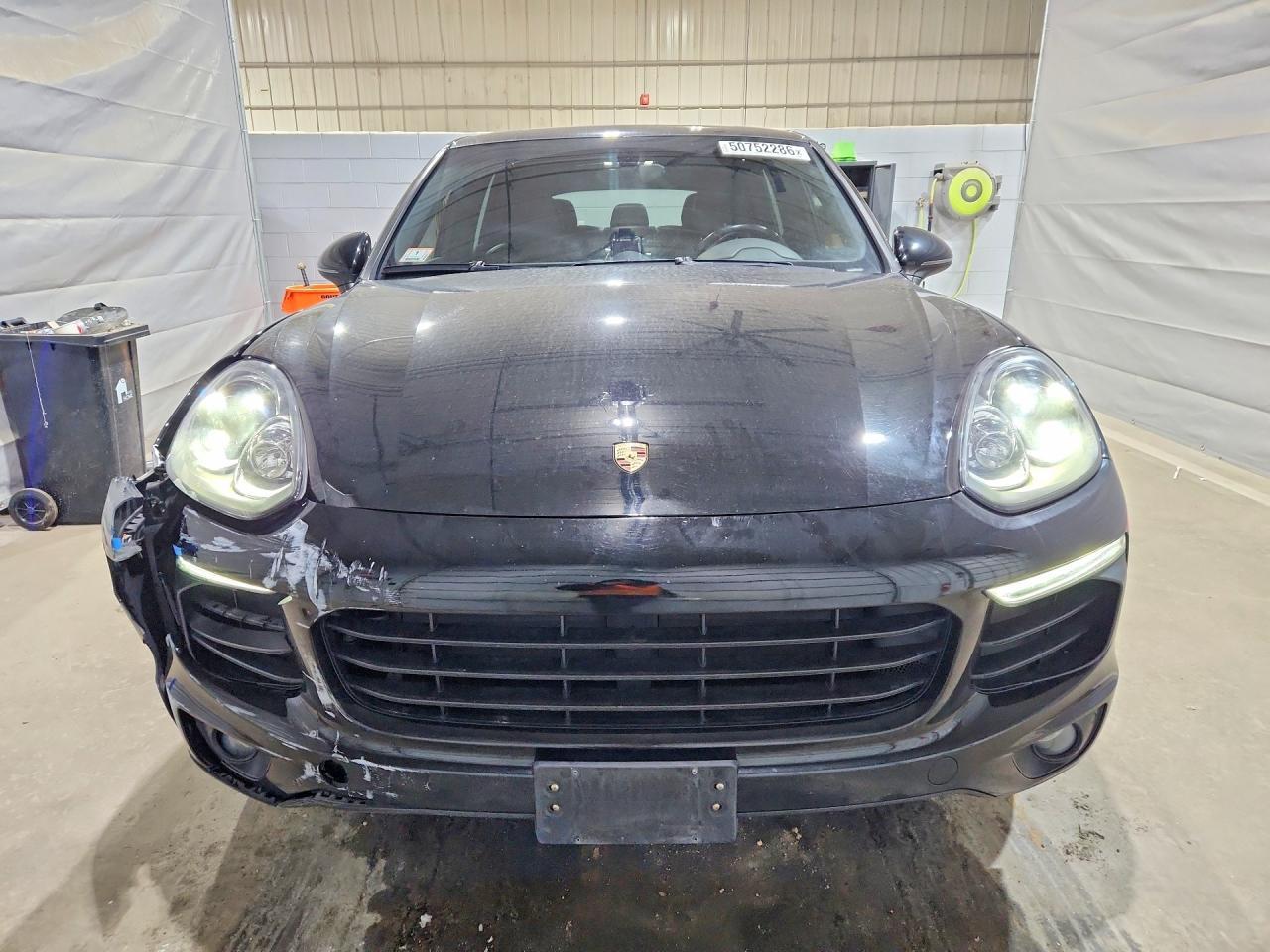 2018 Porsche Cayenne - Image 5