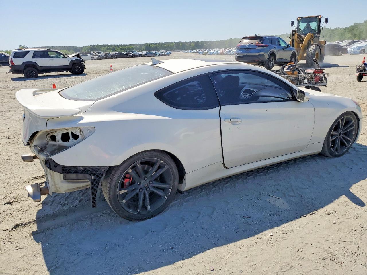 2010 Hyundai Genesis Coupe 3.8L - Image 3