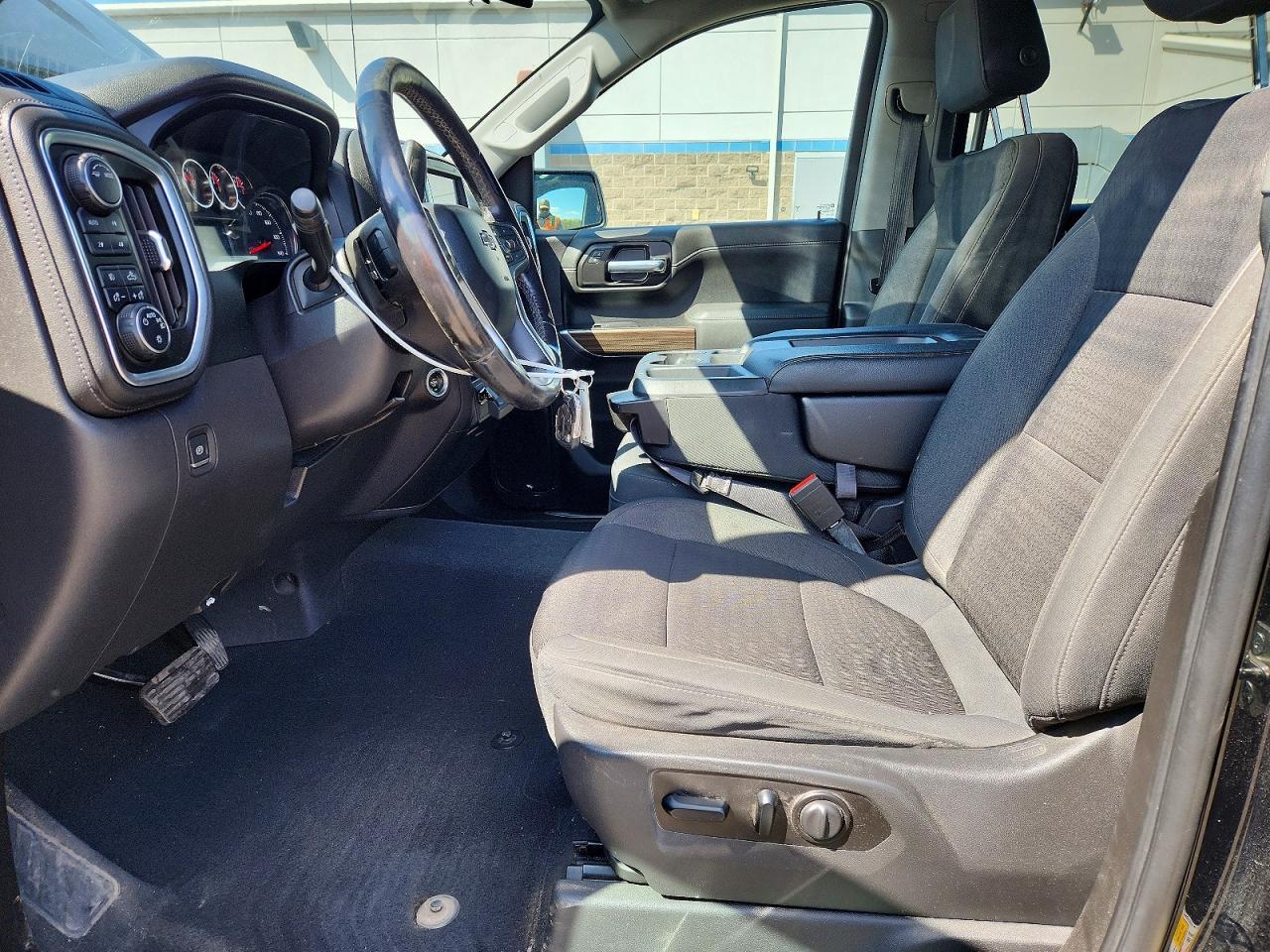 2021 Chevrolet Silverado K1500 Rst - Фото 7