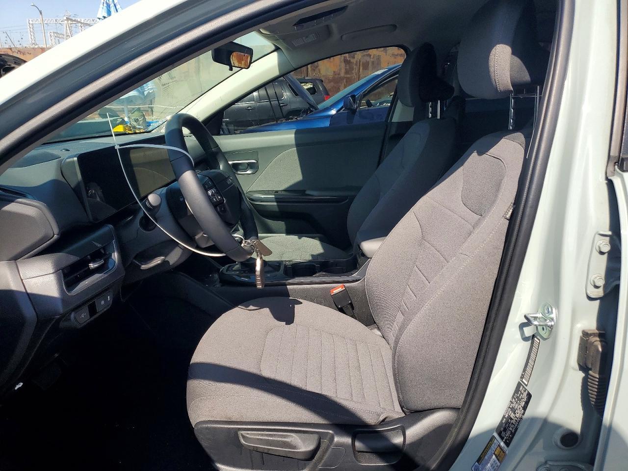 2025 Kia K4 Ex - Image 7