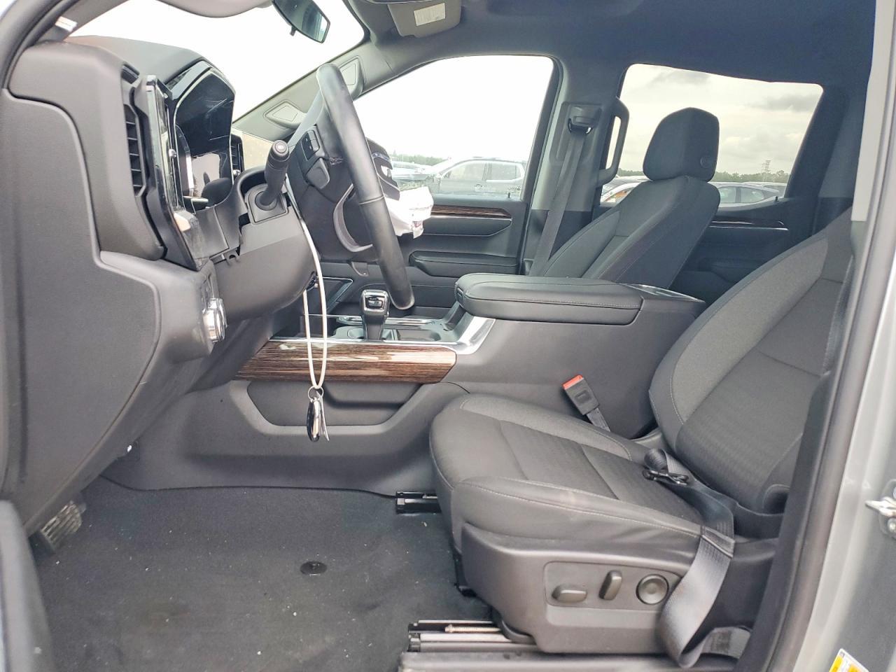2025 GMC Sierra K1500 Elevation - Фото 7