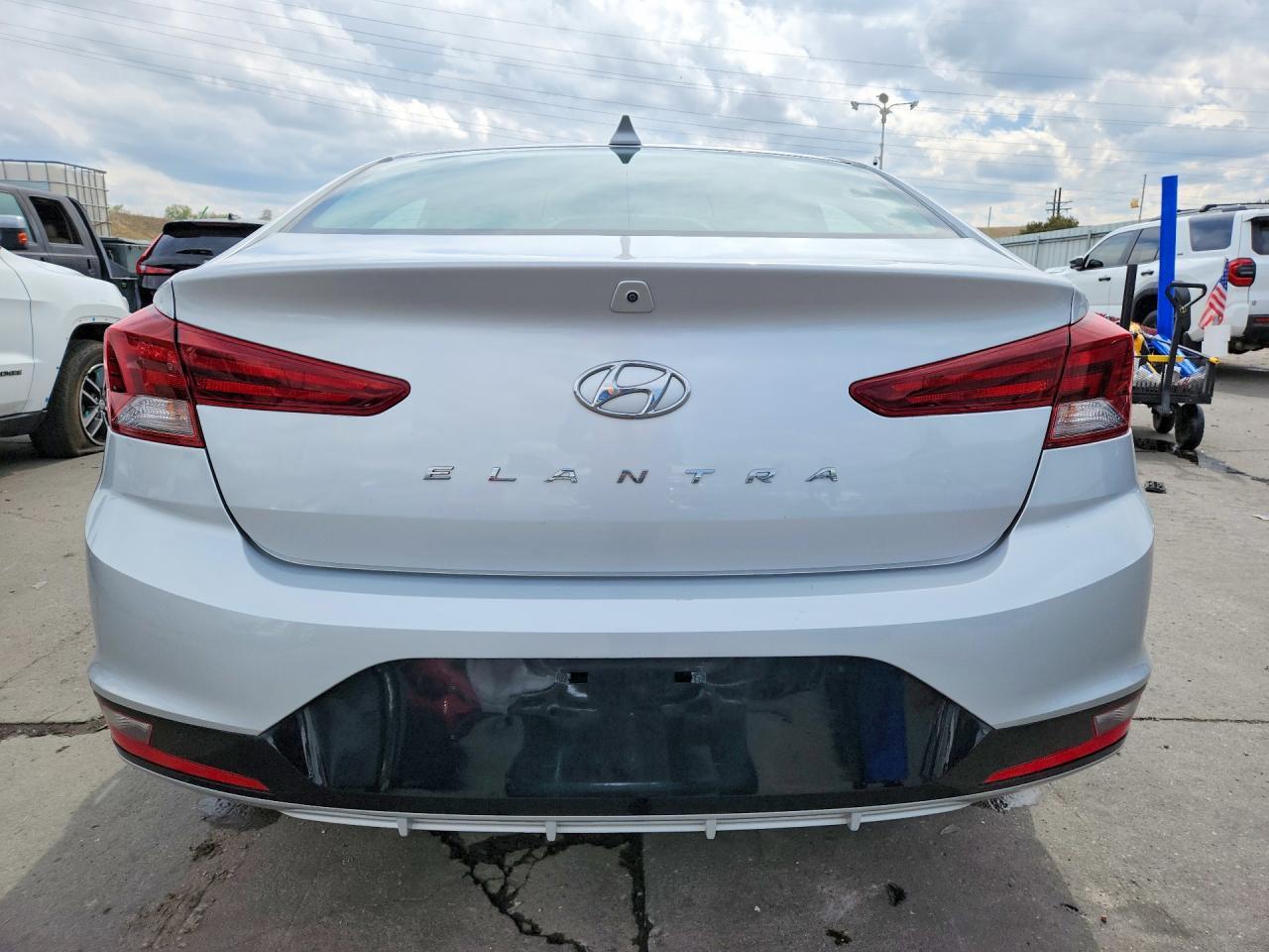 2019 Hyundai Elantra Sel - Фото 6