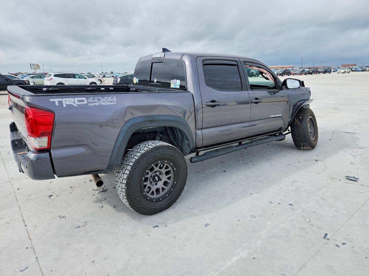 2017 Toyota Tacoma Trd Off-Road - Фото 3