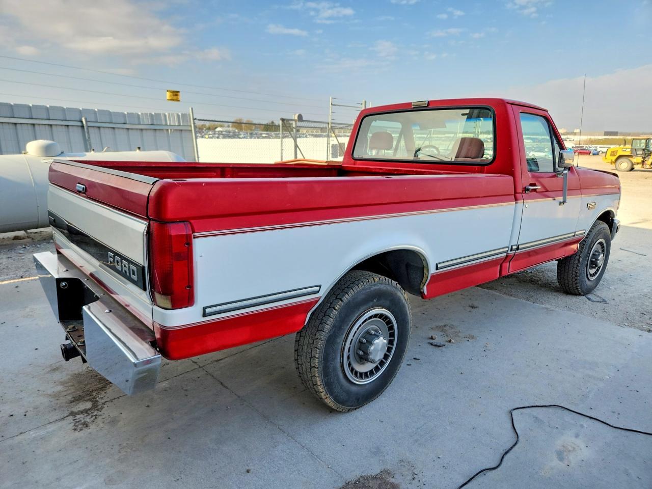 1992 Ford F250 - Фото 3