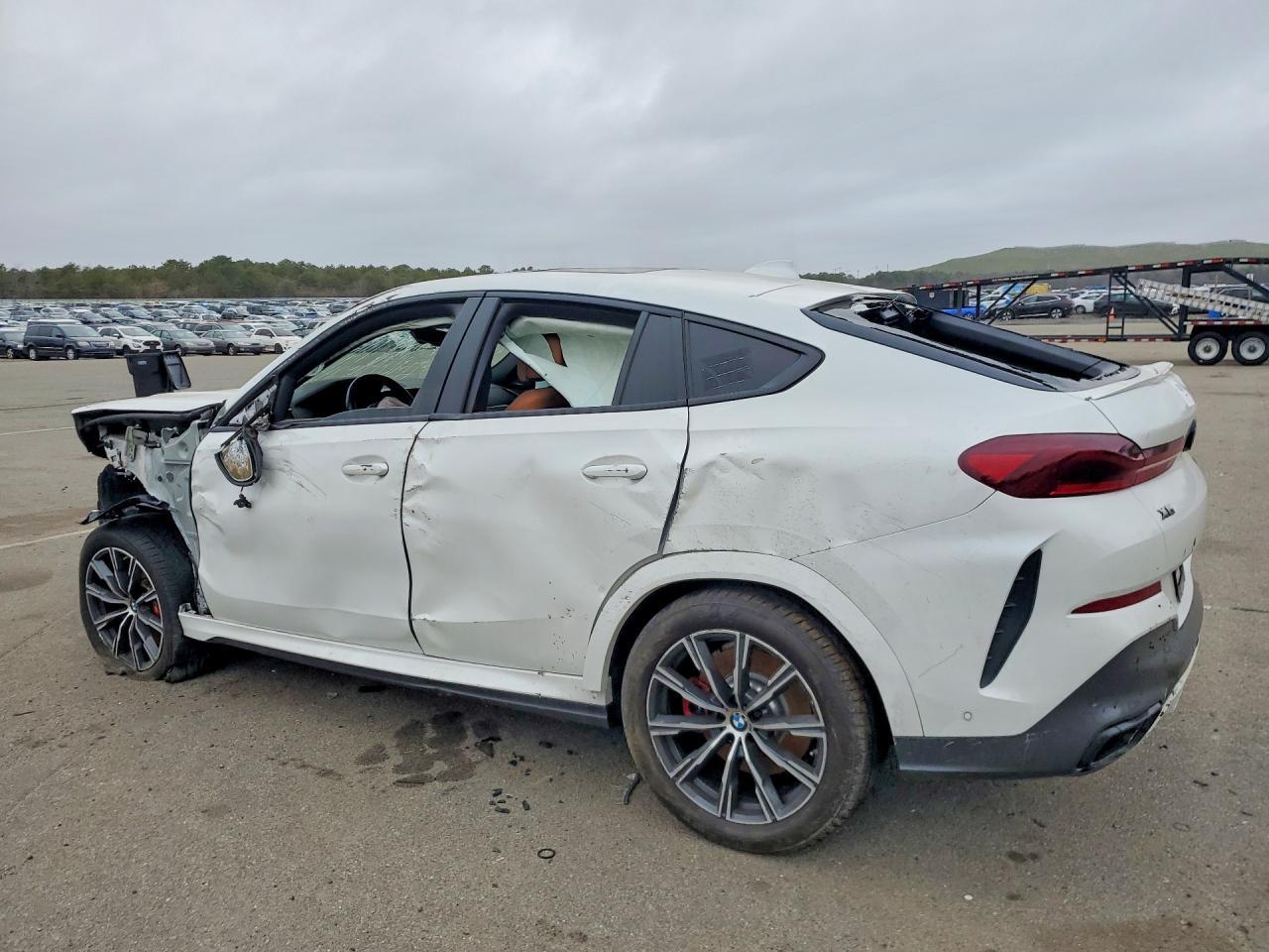 2021 BMW X6 M50I - Фото 2