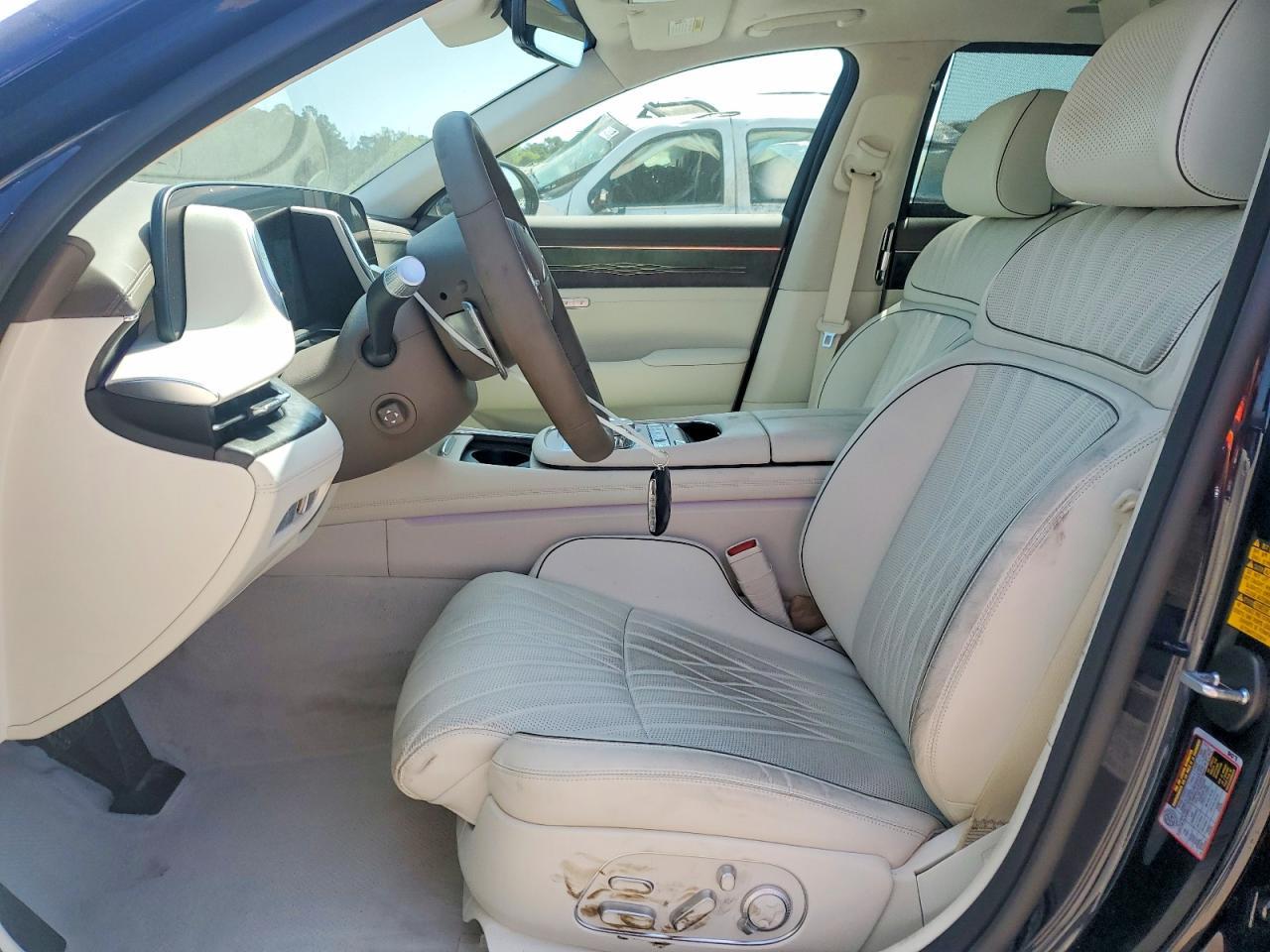 2025 Genesis G90 3.5T E-Supercharger - Фото 7