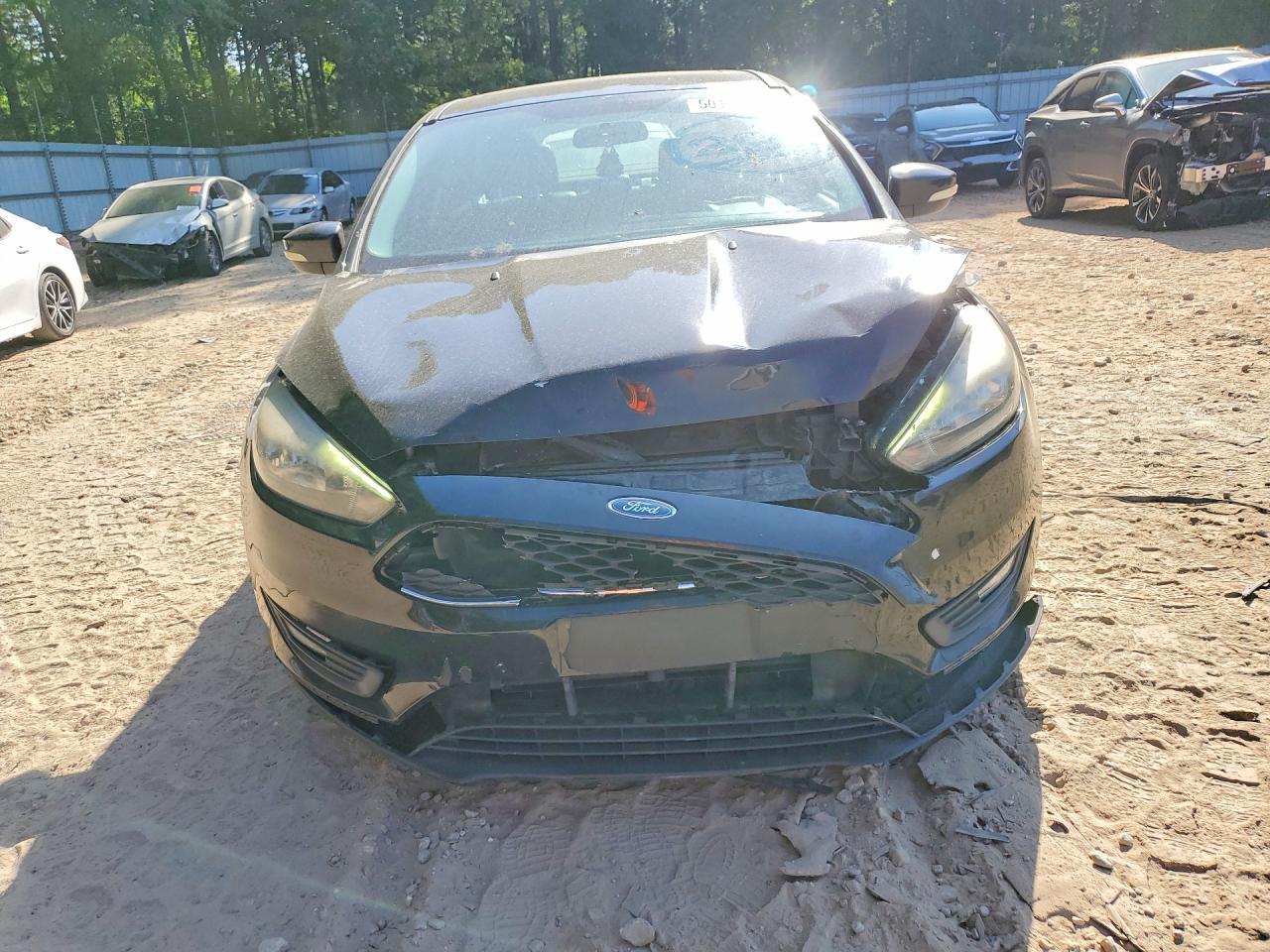 2016 Ford Focus Se - Фото 5