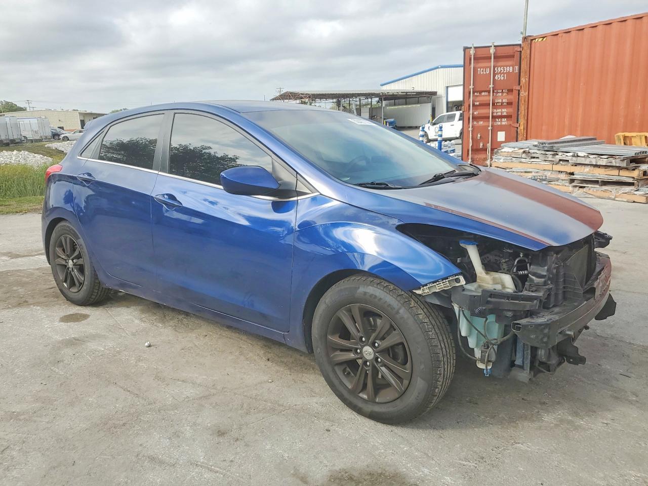 2013 Hyundai Elantra Gt Base - Image 4
