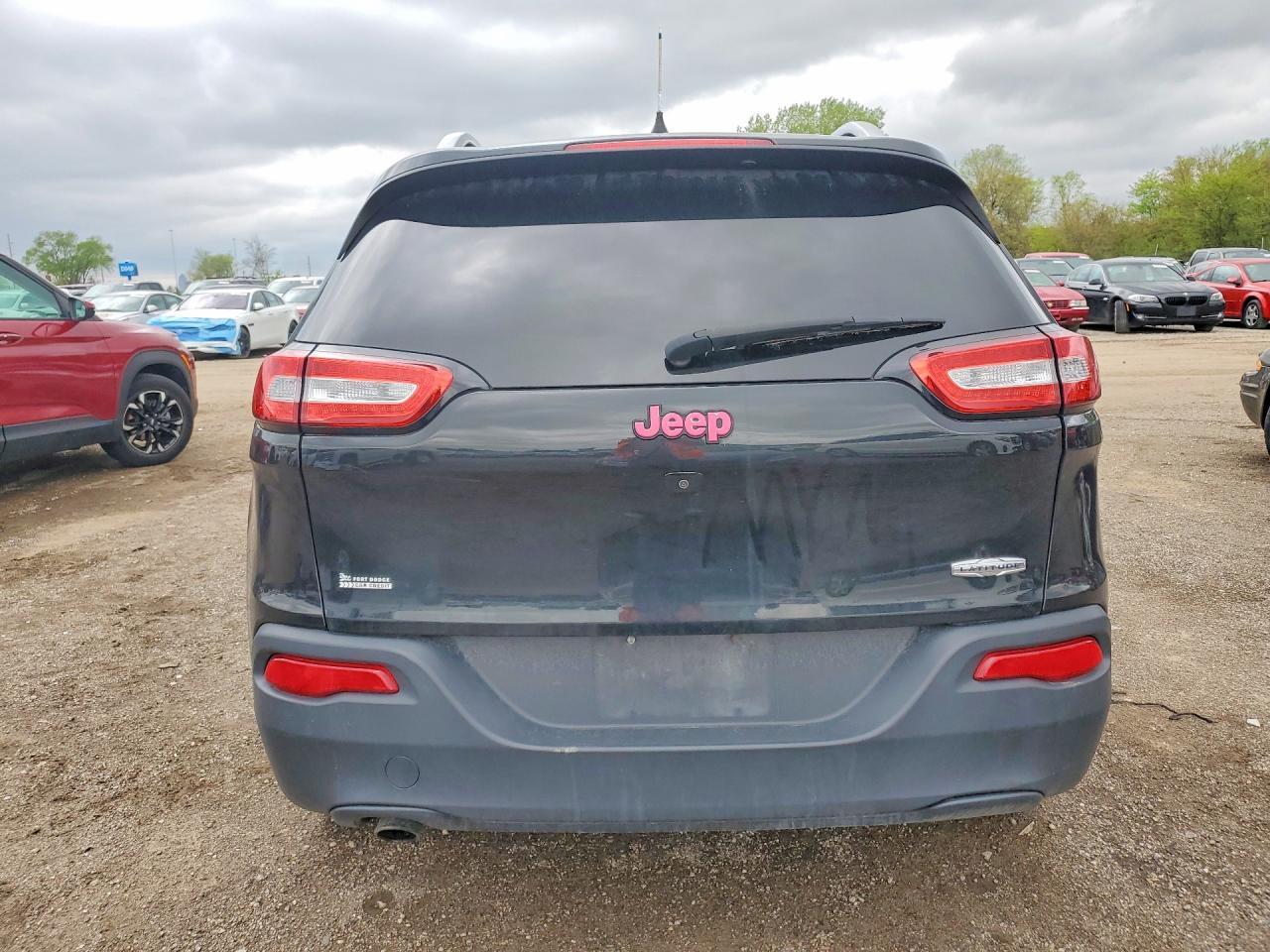2016 Jeep Cherokee Latitude - Фото 6