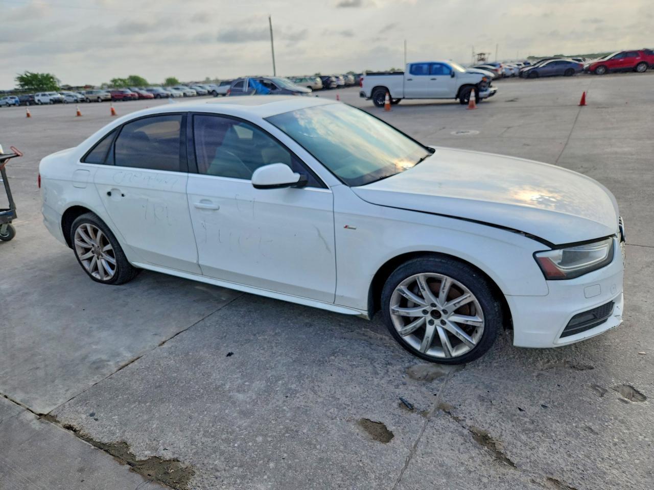 2014 Audi A4 Premium - Фото 4