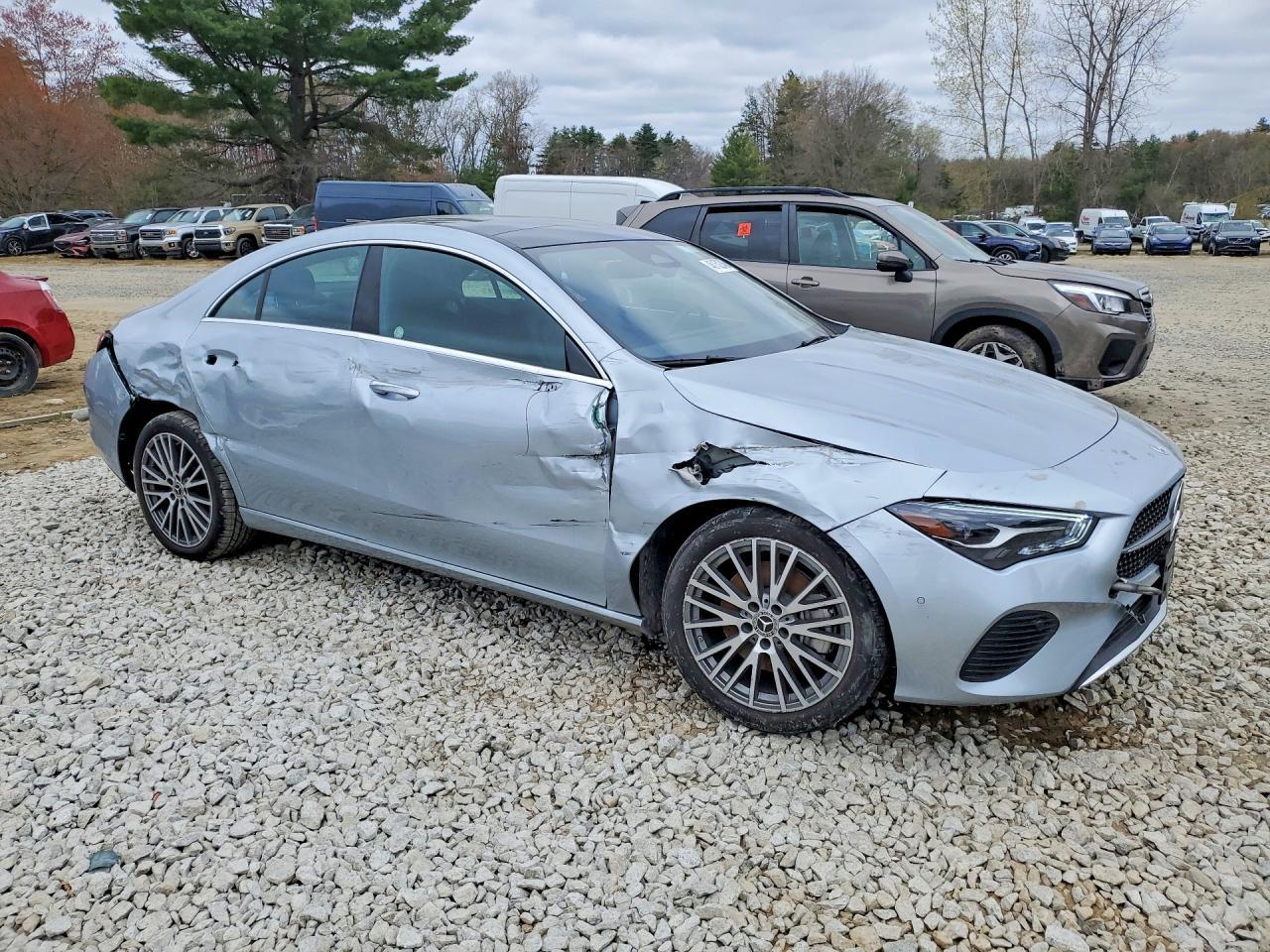 2025 Mercedes-Benz Cla 250 - Фото 4