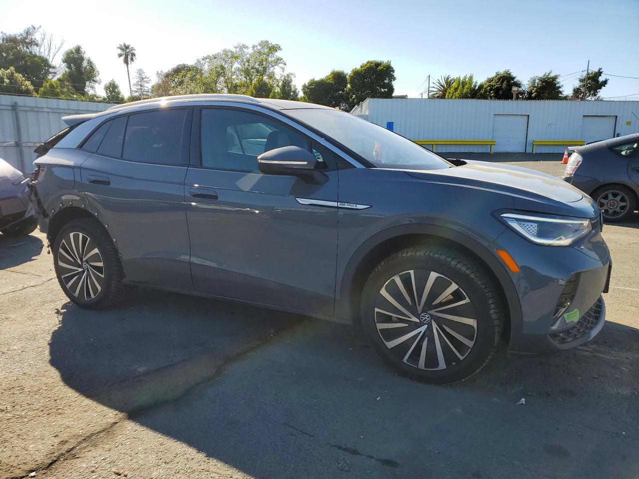 2023 Volkswagen Id.4 Pro S Plus - Image 4