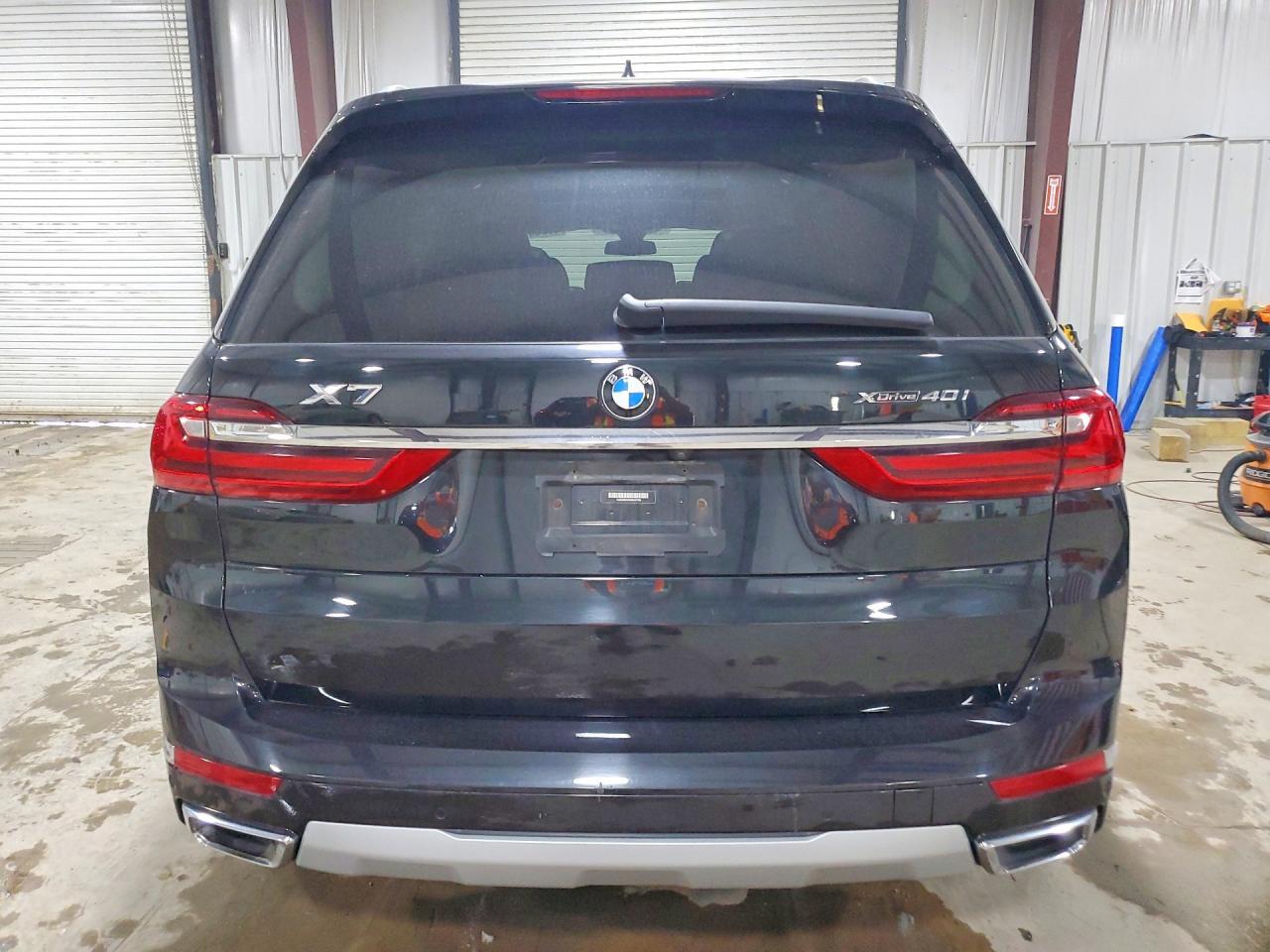 2022 BMW X7 xDrive40I - Фото 6