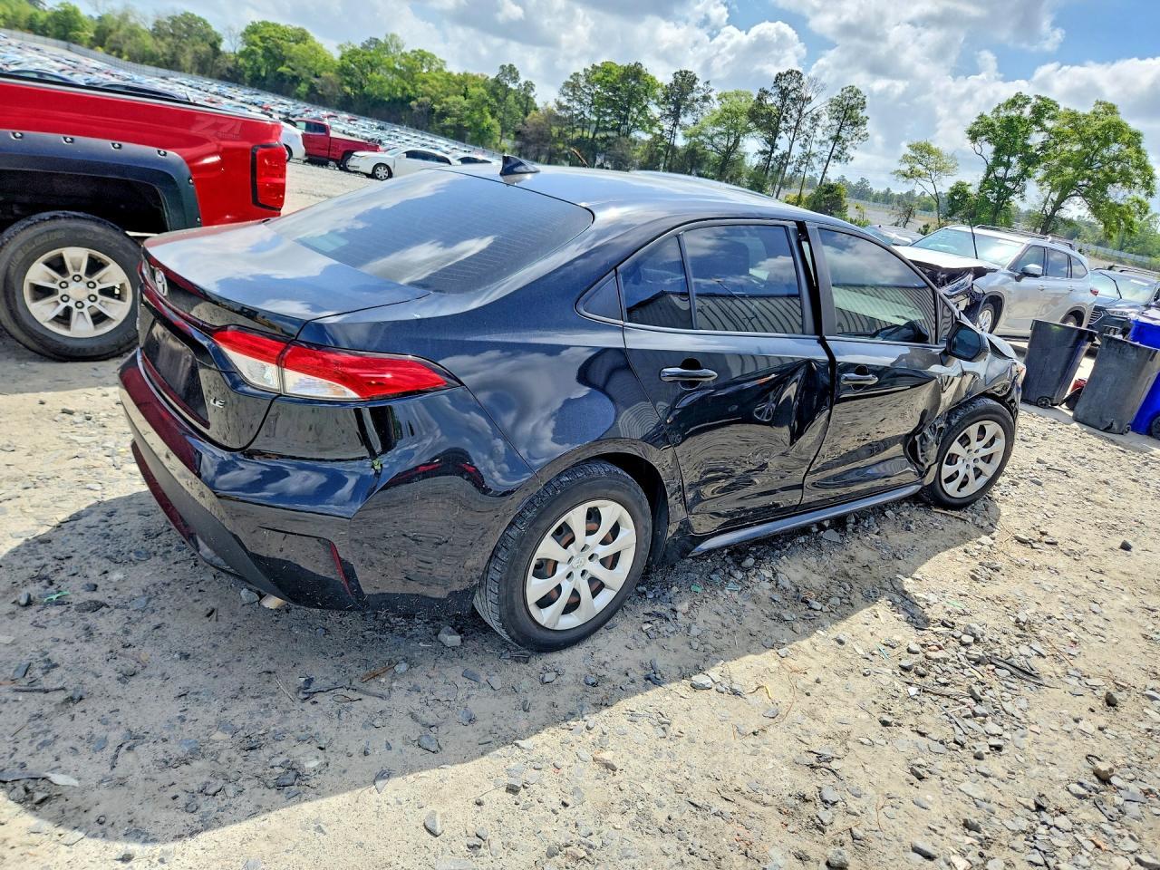 2022 Toyota Corolla Le - Фото 3