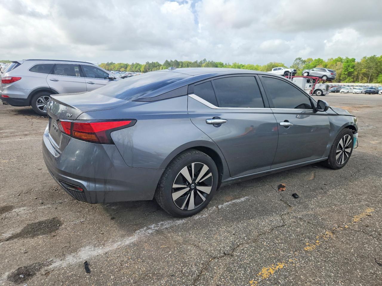 2021 Nissan Altima 2.5 Sv - Image 3