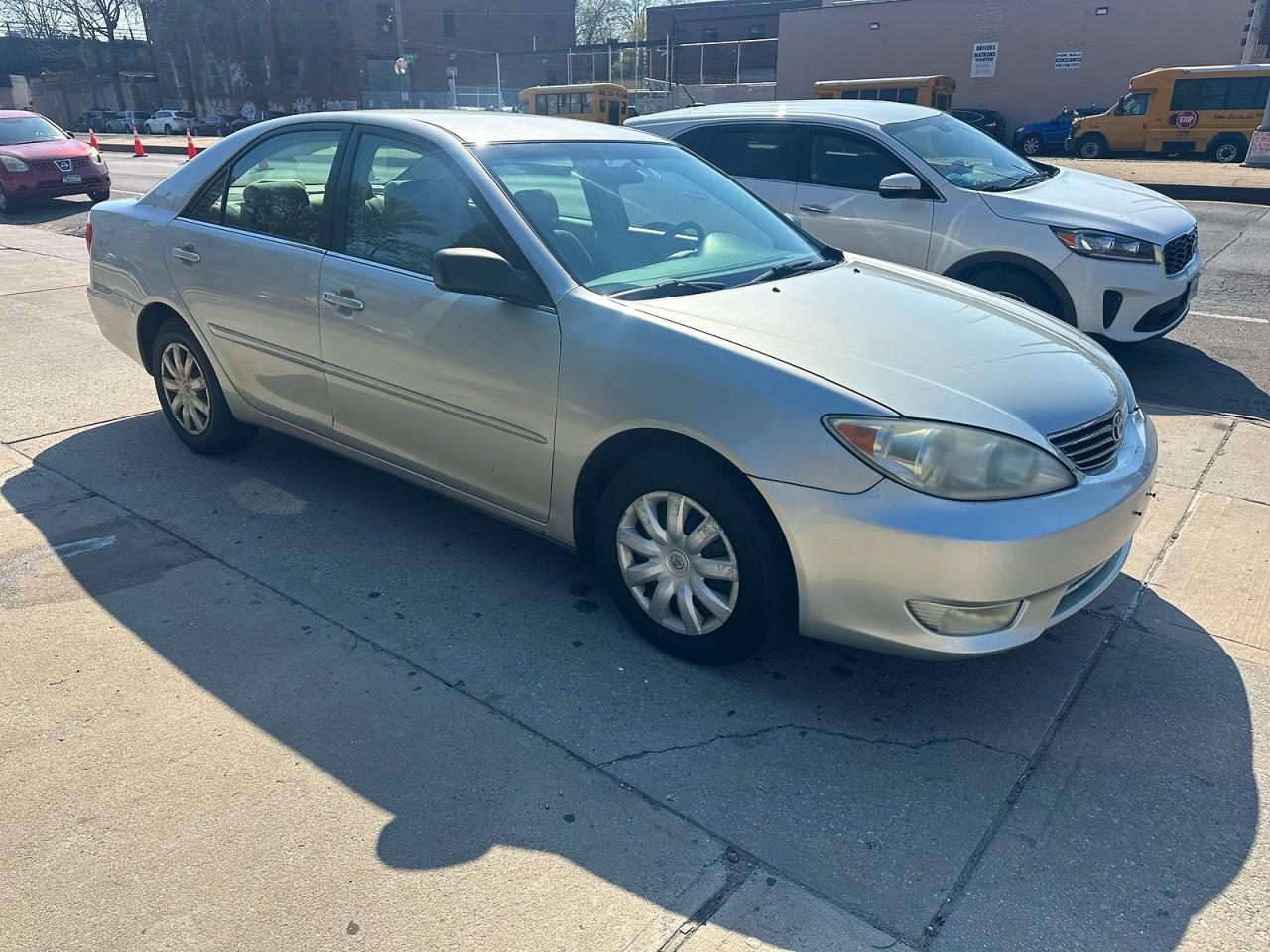 2005 Toyota Camry Standard - Фото 2