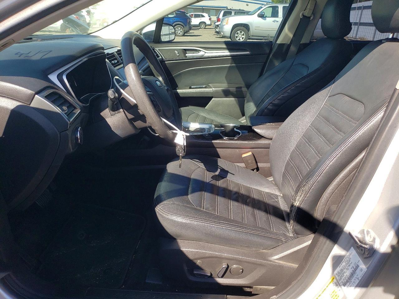 2016 Ford Fusion Se Hybrid - Image 7
