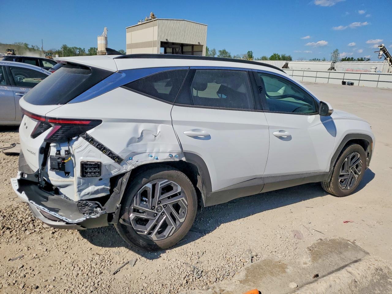2026 Hyundai Tucson - Image 3